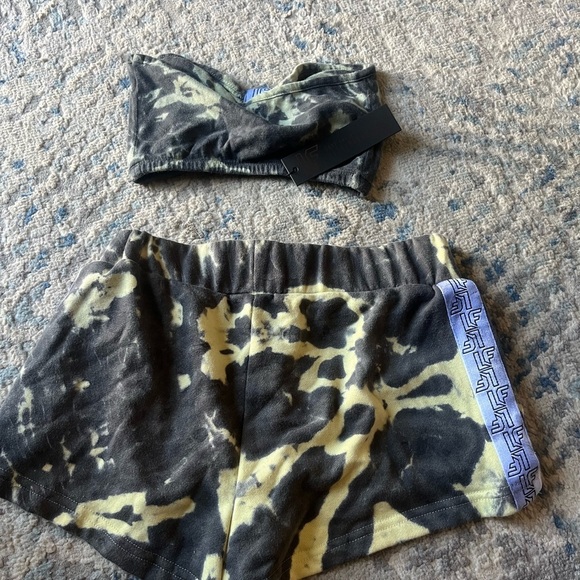 LF the brand short set new with tags XS retail $308 - Picture 4 of 5